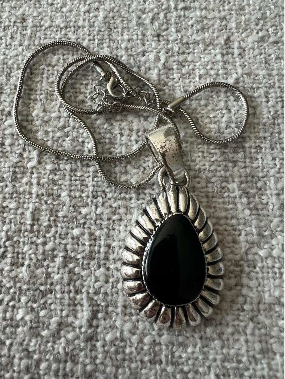 Black Teardrop pendant Necklace